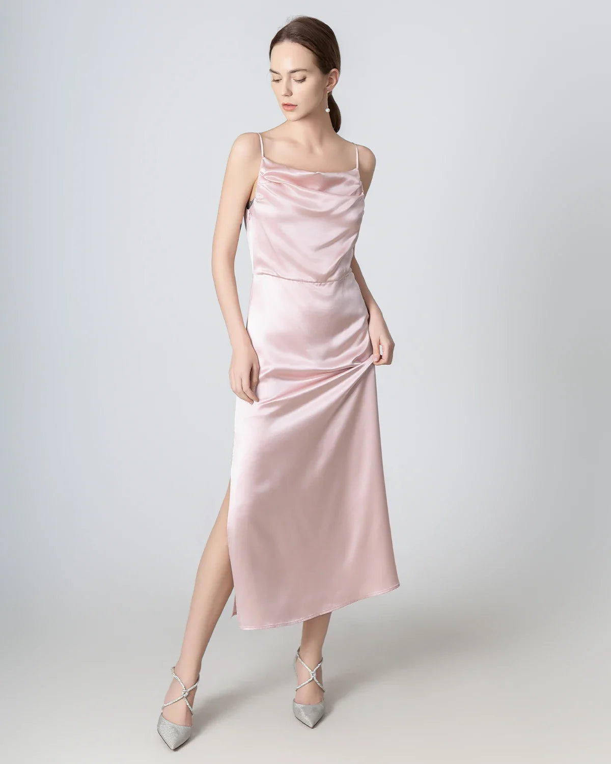 Robe Maxi en Soie à Col Bénitier et Plissé