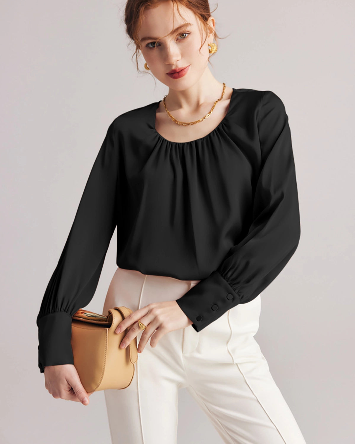 Blouse en Soie à Col Rond Plissé