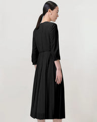 Robe en Soie Plissée à Manches 3/4