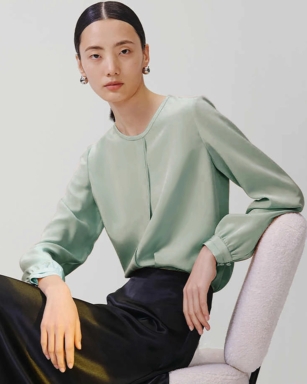 Blouse en Soie à Col Rond Plissée