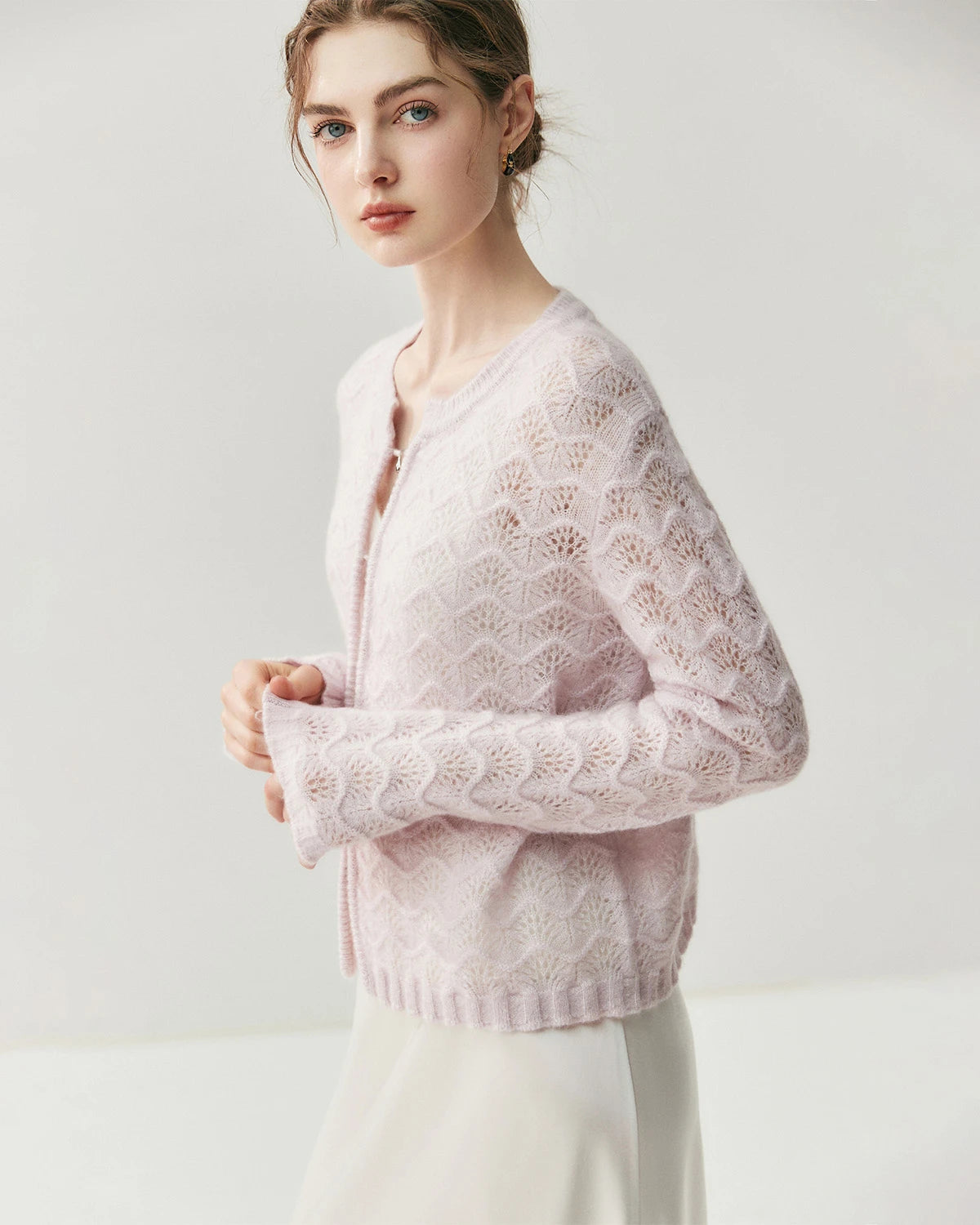 Cardigan en soie et cachemire avec boutons métalliques