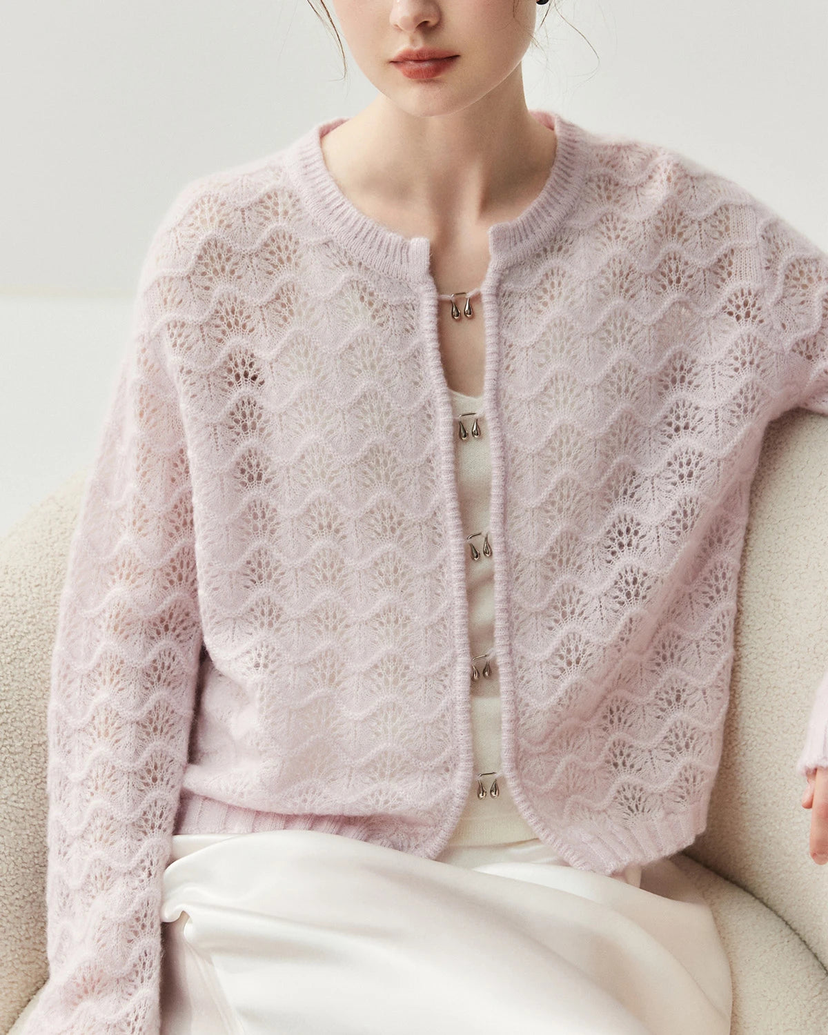 Cardigan en soie et cachemire avec boutons métalliques
