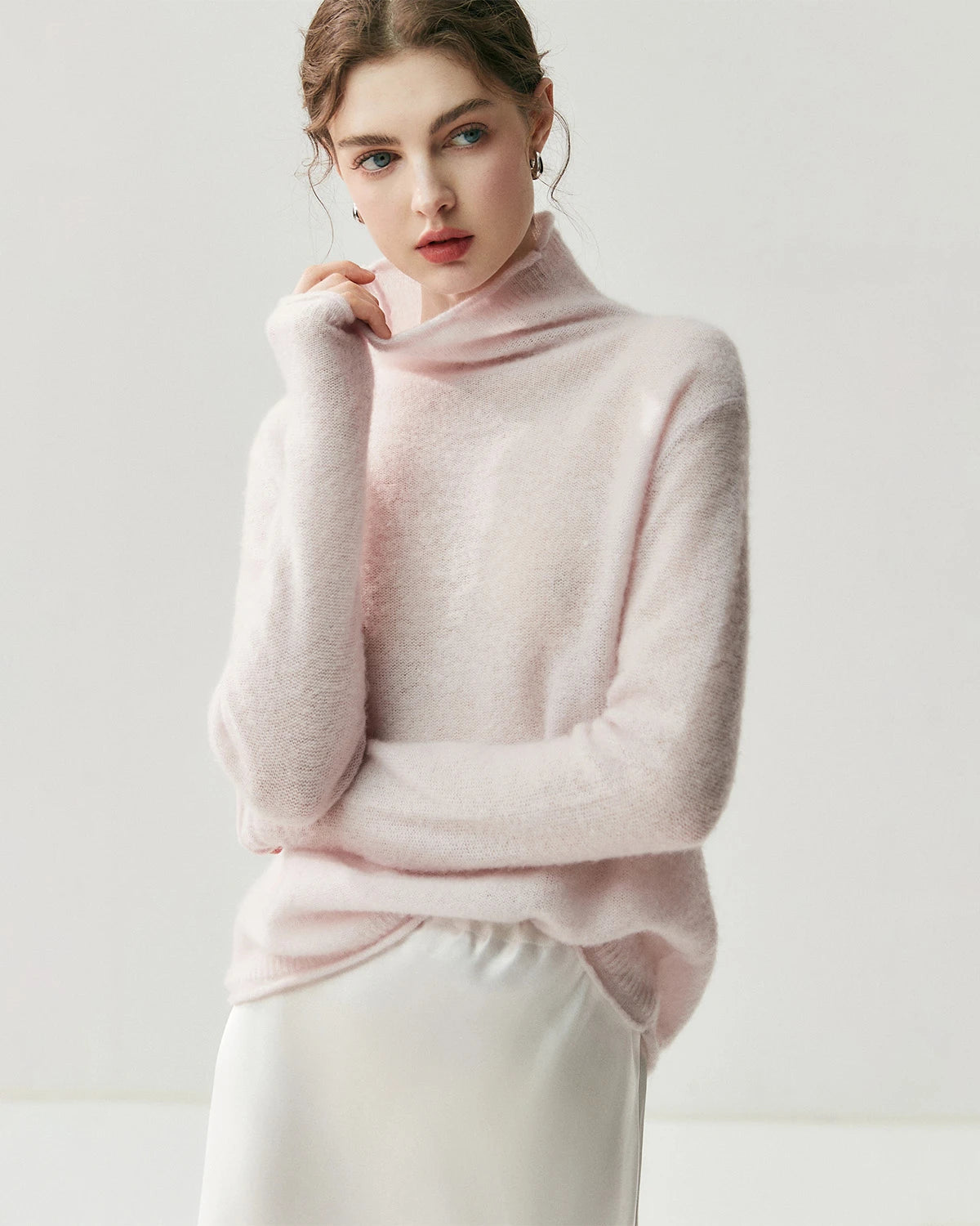 Pull col roulé manches longues en soie et cachemire