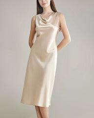 Robe en Soie avec Col Bénitier Asymétrique Champagne