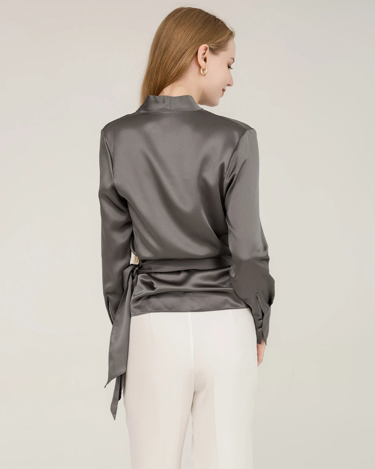 Blouse en Soie Élégante et Ajustée Pour Femmes Dark Grey