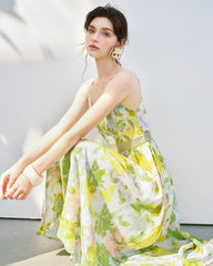 Robe midi sans manches en soie à motif floral