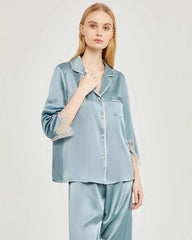 Ensemble de pyjama en soie avec dentelle pour femme