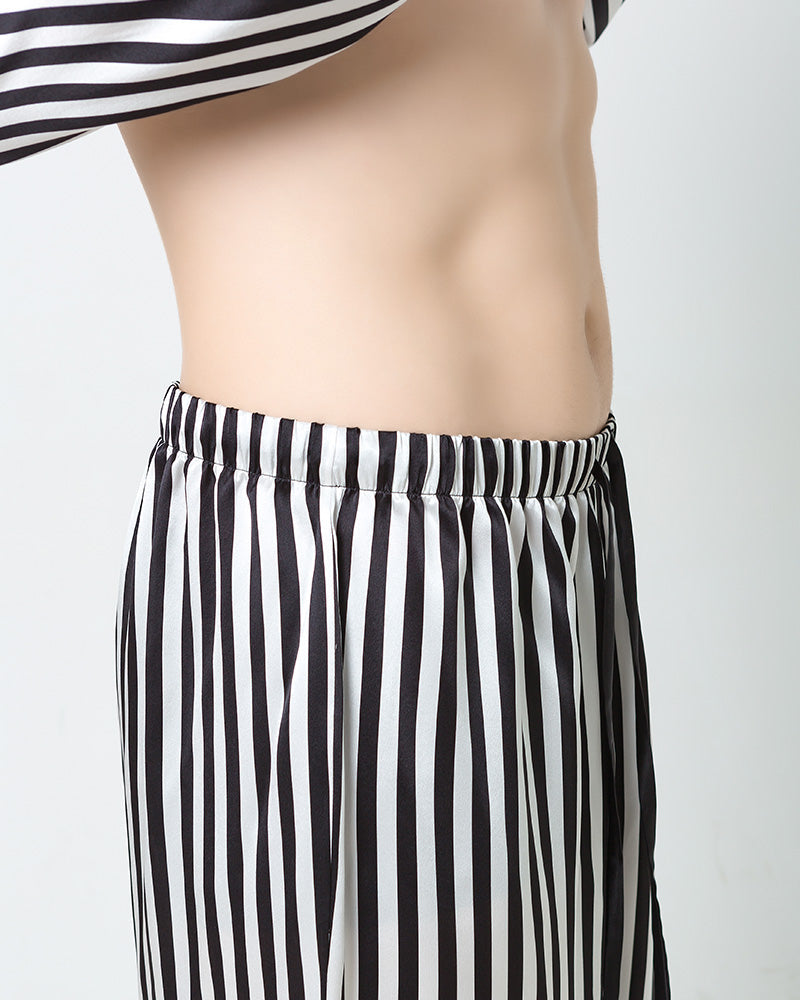 Ensemble de Pyjama en Soie pour Homme à Rayures Noires et Blanches