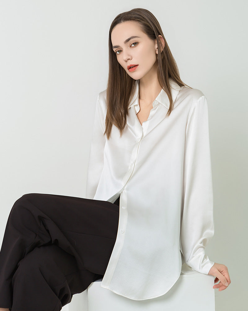 Chemise Boutonnée Oversize en Satin de Soie
