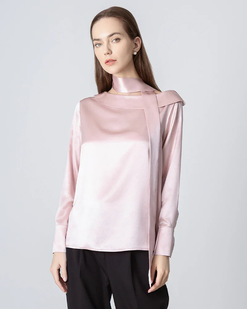 Blouse en Soie avec Col Rond et Nœud à Nouer
