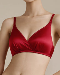 Soutien-gorge triangle sans armature en soie pour femme