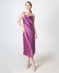 Robe Midi en Soie à Col Bénitier Fendue