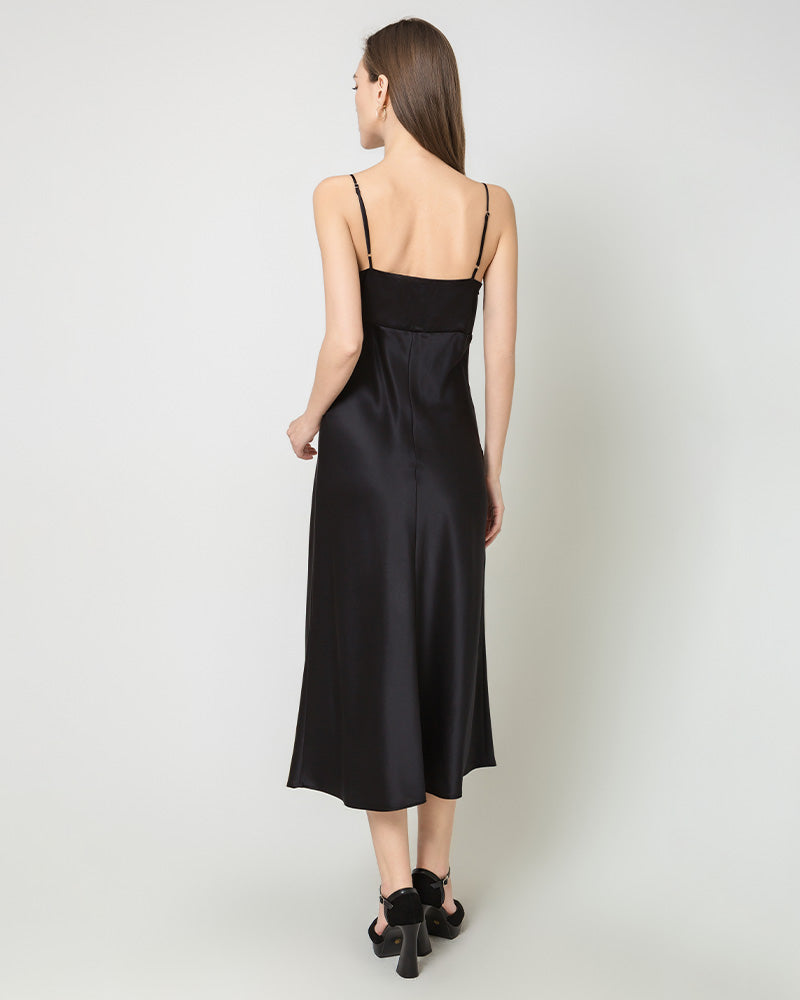 Robe Longue en Soie Satinée Couleur Unie