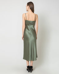 Robe Longue en Soie Satinée Couleur Unie