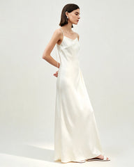 Robe longue à bretelles fines en triacétate avec doublure en soie