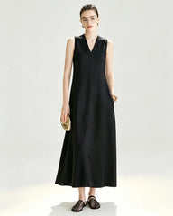 Robe maxi trapèze en triacétate avec col V et doublure en soie