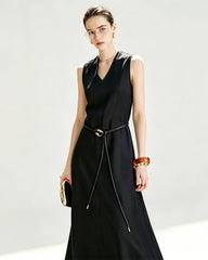 Robe maxi trapèze en triacétate avec col V et doublure en soie