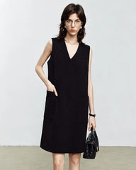 Robe sans manches en triacétate à col V avec doublure en soie