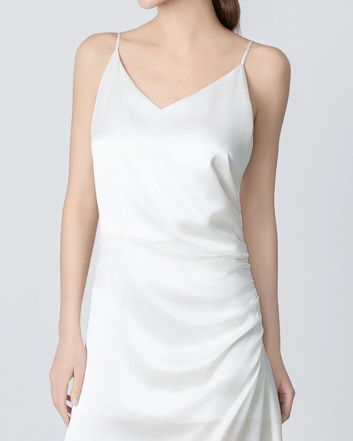 Robe Maxi en Soie à Plis et Fente en V