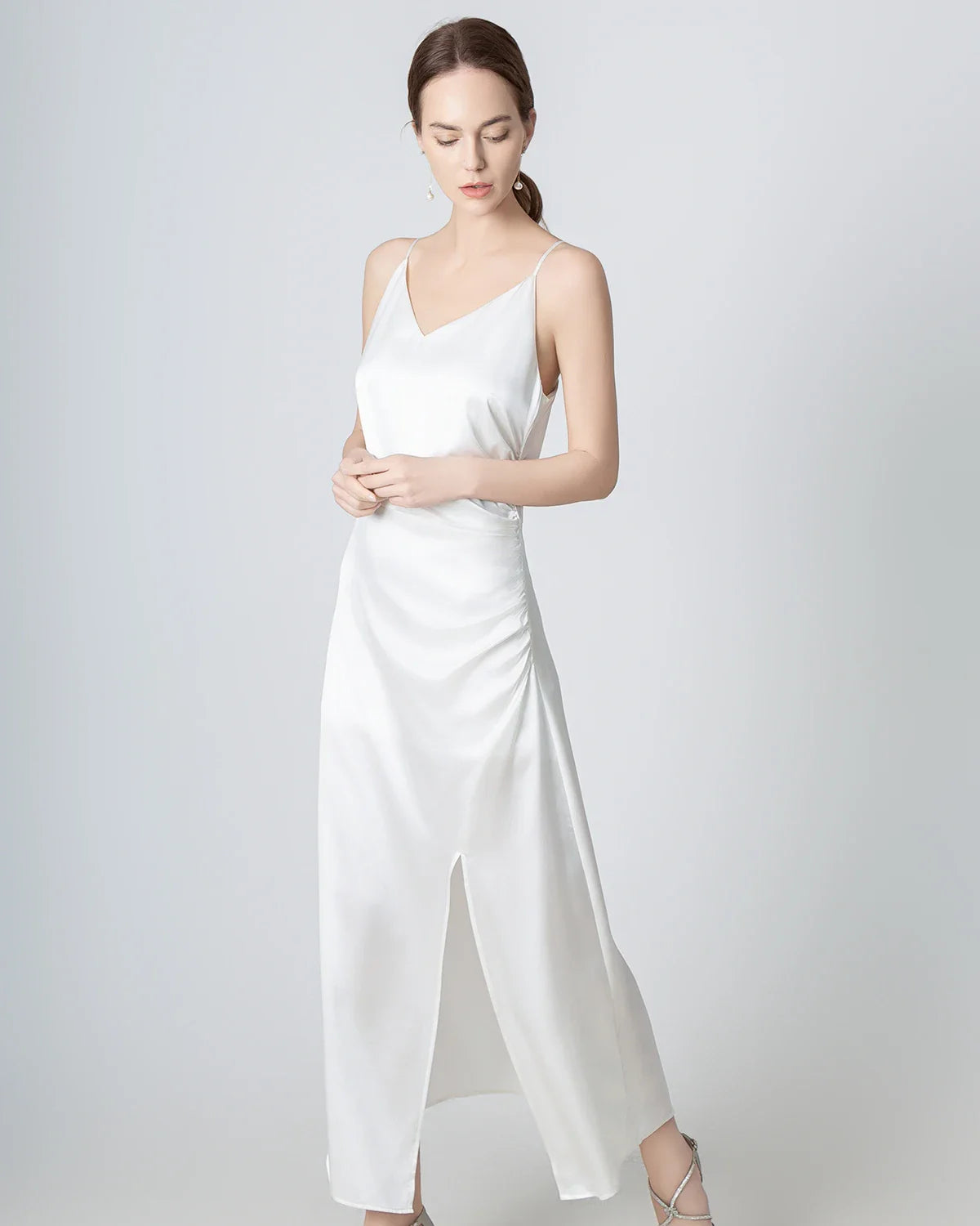 Robe Maxi en Soie à Plis et Fente en V
