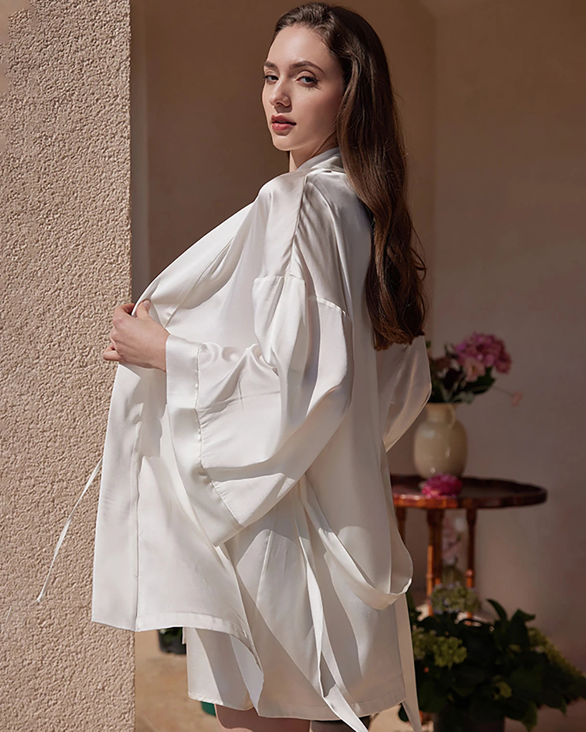 Robe de chambre courte en soie lavable