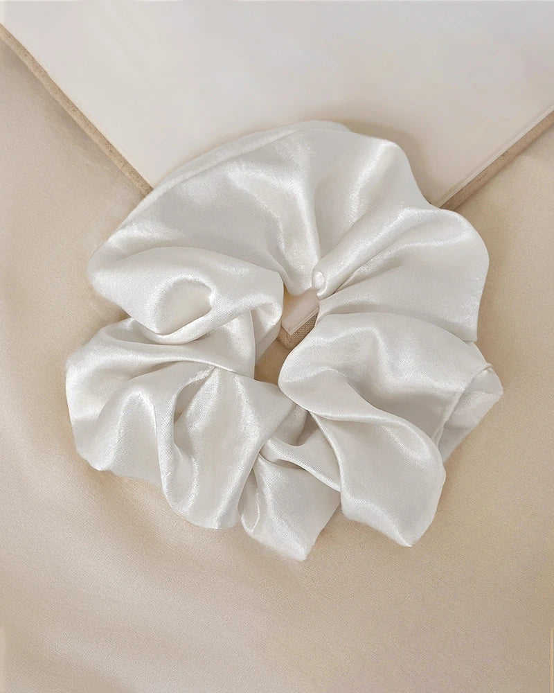 Coffret Cadeau de Mariage en Soie Lavable – 4 pièces