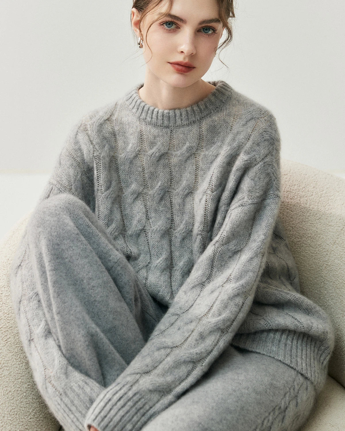 Pull oversize torsadé en soie et cachemire pour femme
