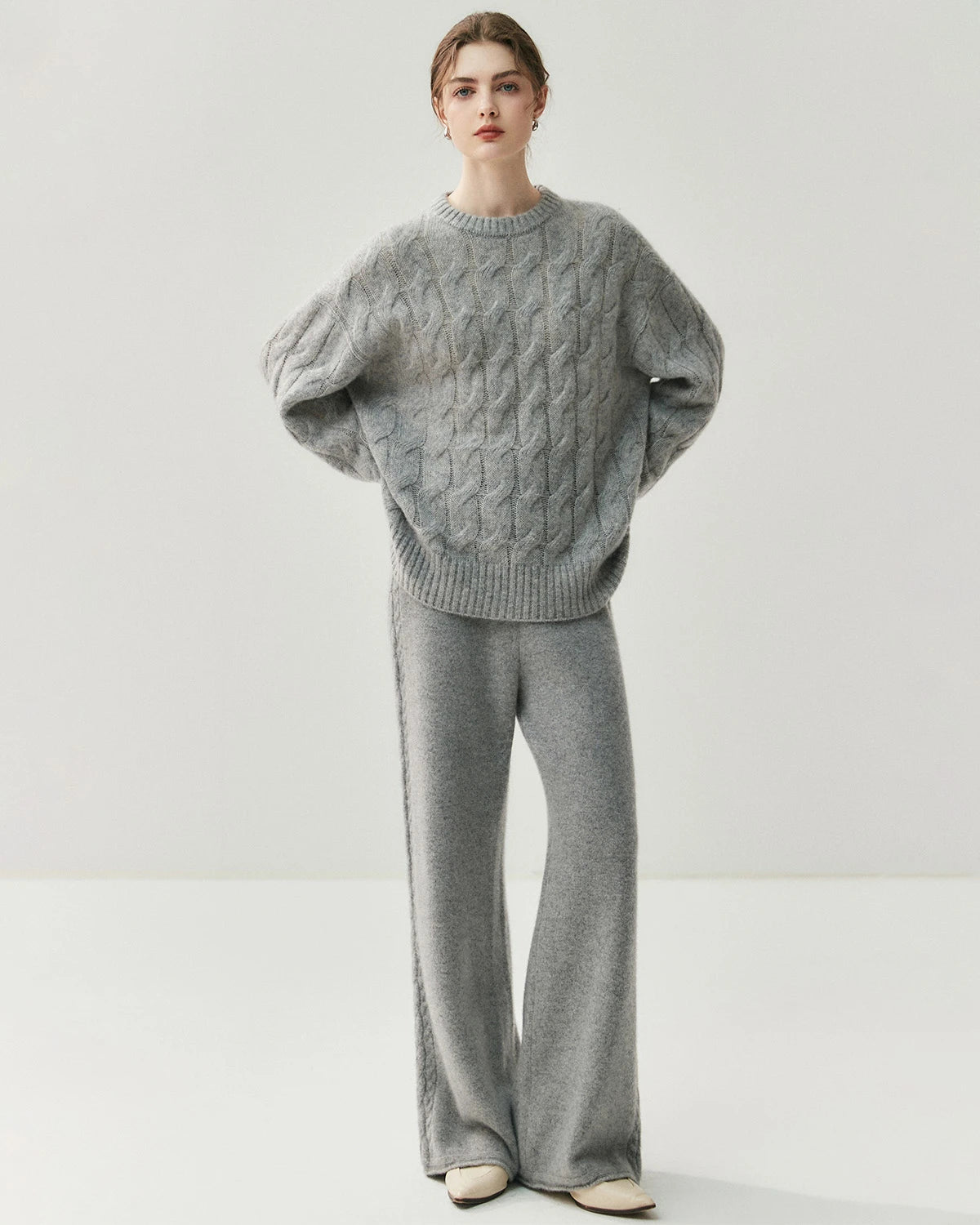 Pull oversize torsadé en soie et cachemire pour femme