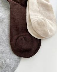 Chaussettes femme côtelées style slouchy en mélange cachemire et modal