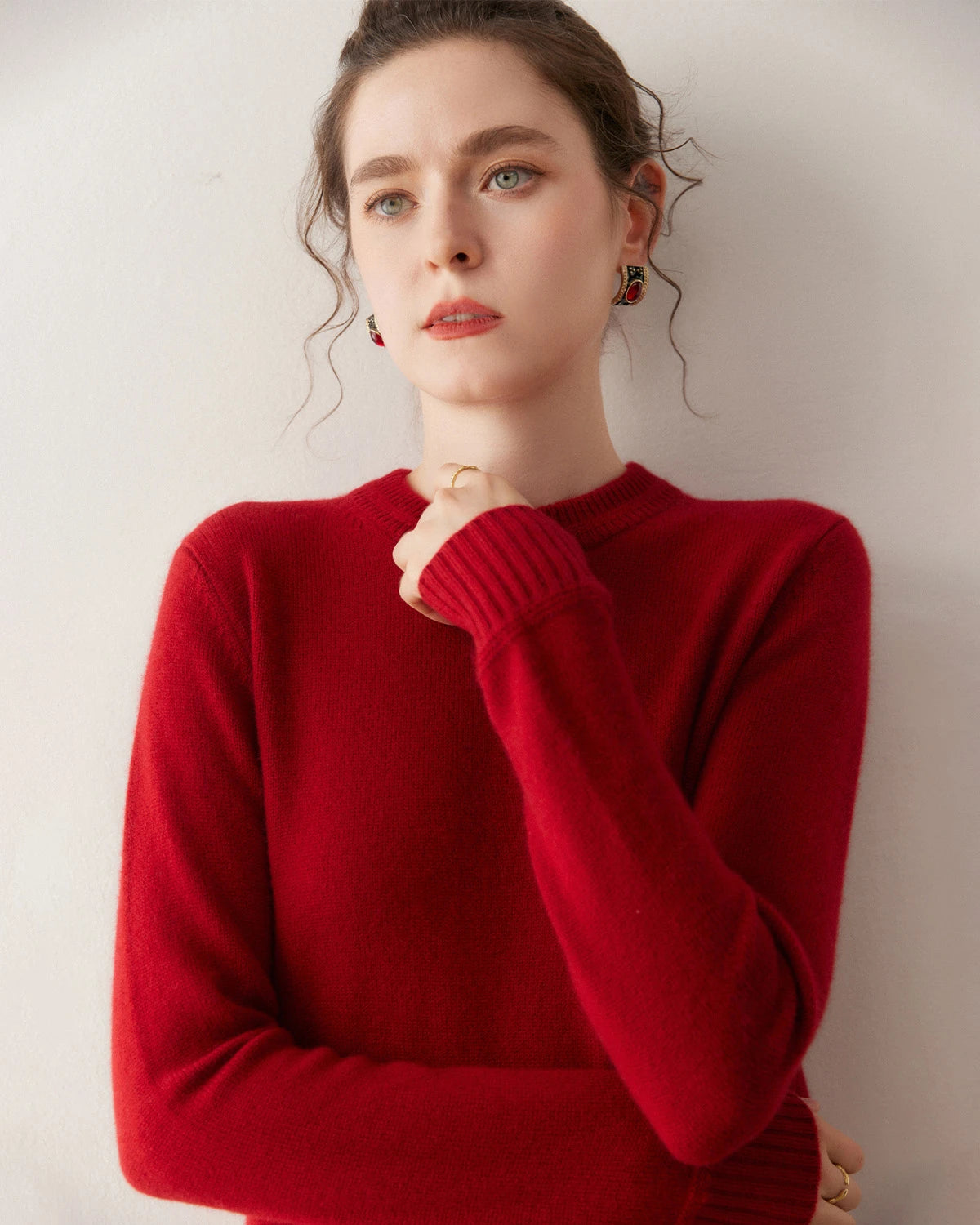 Pull en cachemire à col rond essentiel pour femme