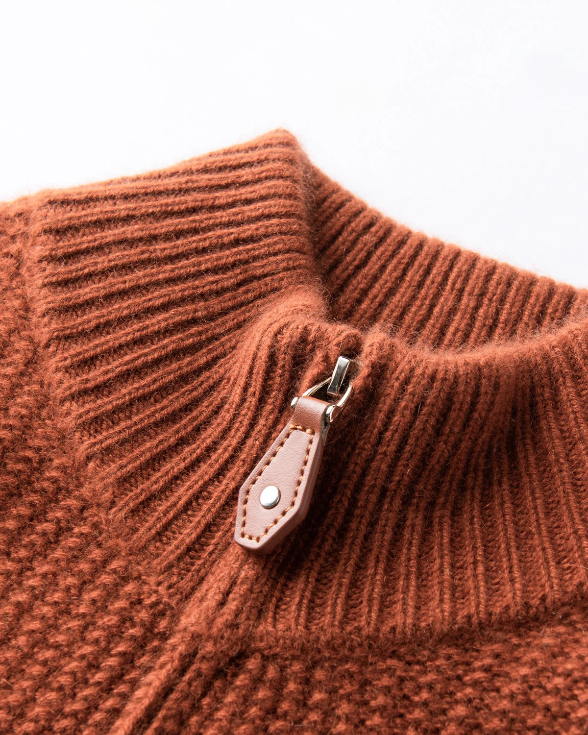Pull en cachemire à demi-zip pour femme