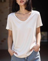 T-shirt col V en soie – Femme