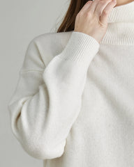 Pull en cachemire à col roulé ample pour femmes