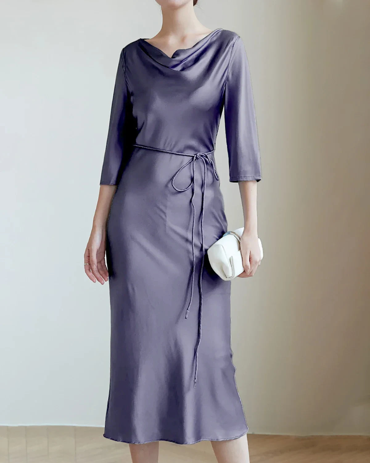 Robe en soie 30 momme à encolure drapée