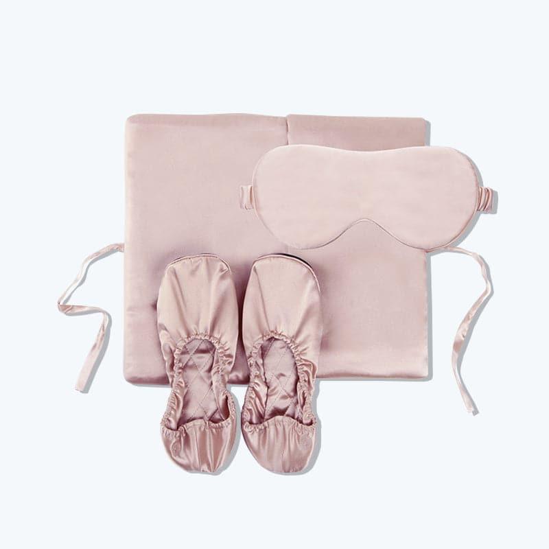 Set de voyage en soie 3 pièces avec sac de rangement, chaussons et masque pour les yeux