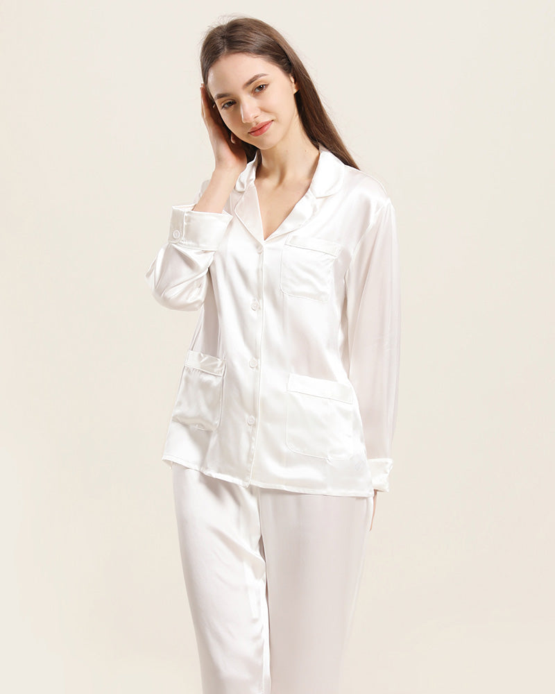 Pyjama Classique en Soie pour Femmes à la Maison