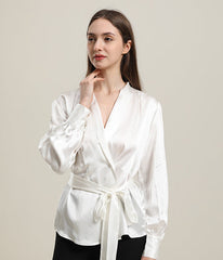 Blouse en Soie à Col en V avec Ceinture