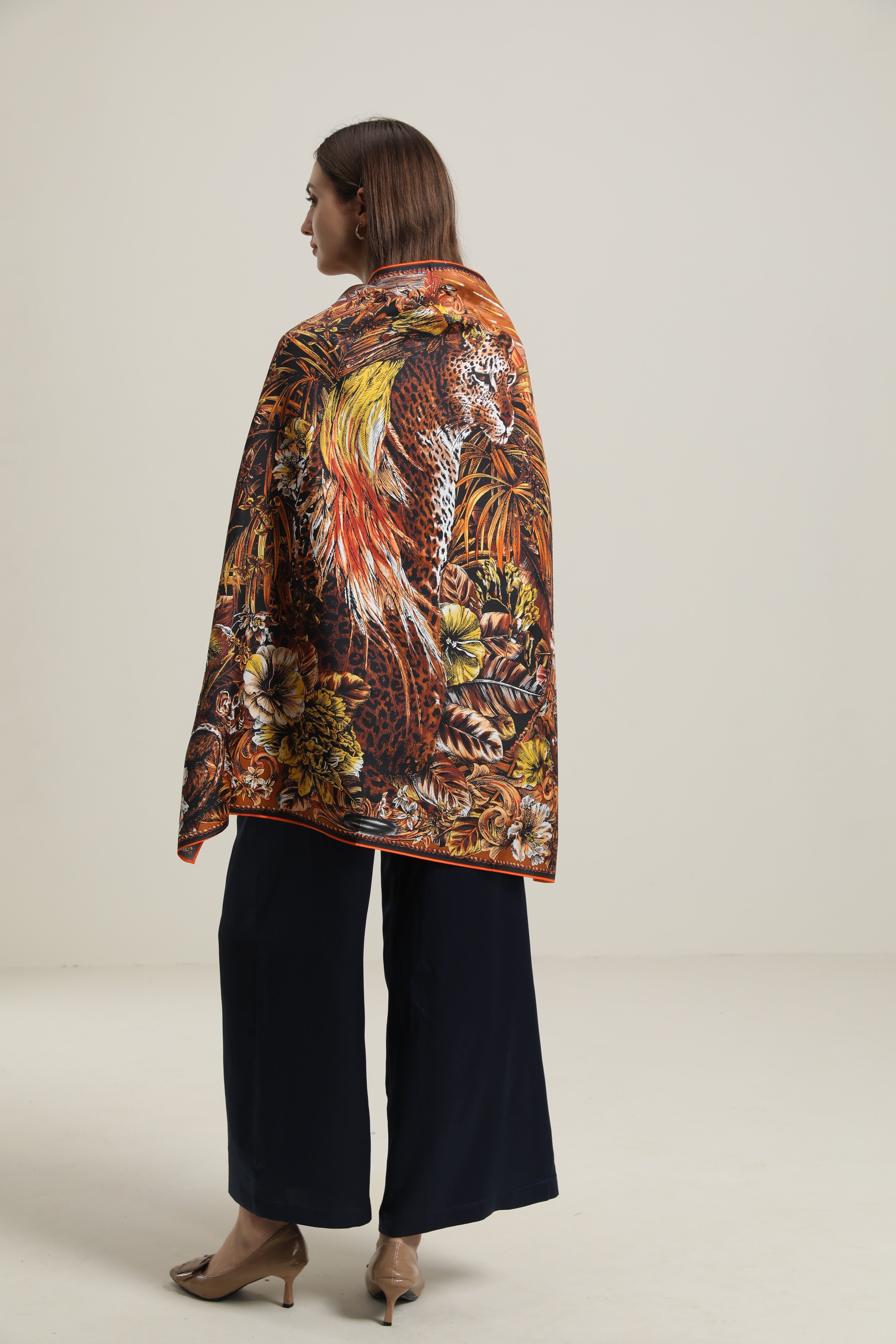 Foulard en Soie Vintage à Motif Tigre