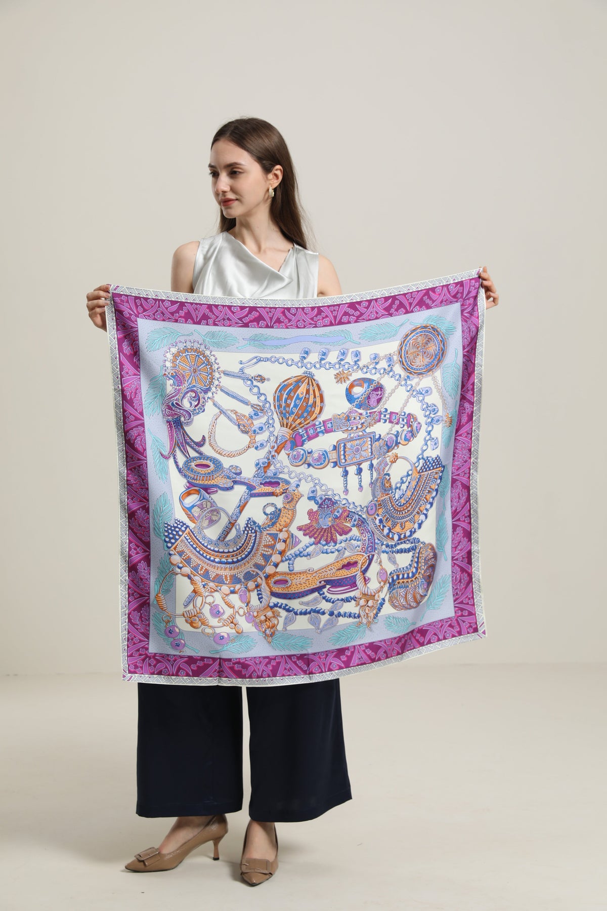 Écharpe en Soie Multielements Couleur Violet