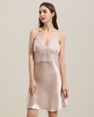 Robe de Nuit en Soie avec Dentelle