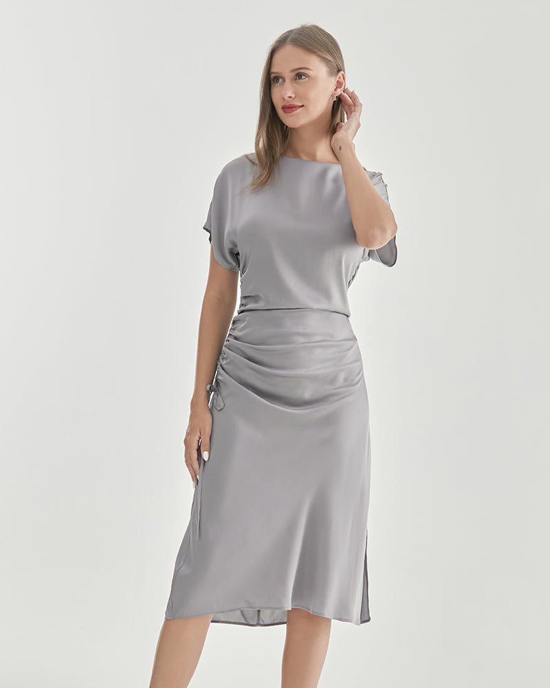 Robe en Soie à Manches Courtes Plissée Grey